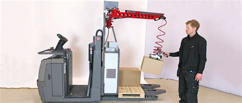 plastic box lifting equipment